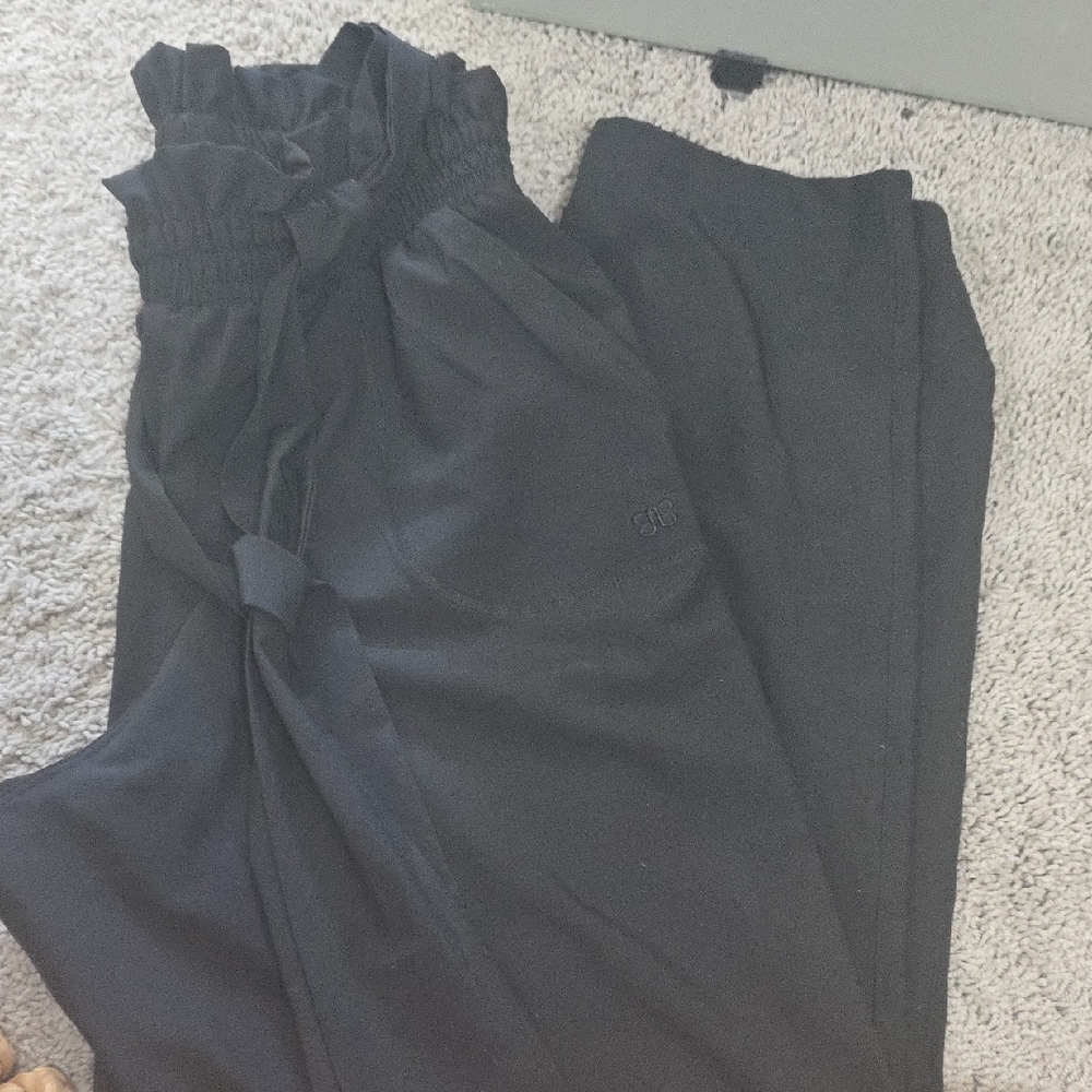 Albion Black Ankle Pants